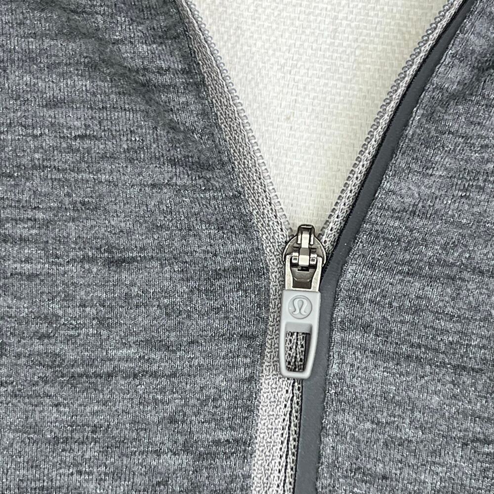 Lululemon heathered gray 1/4 zip pullover long sleeve activewear workout medium - Picture 7 of 8